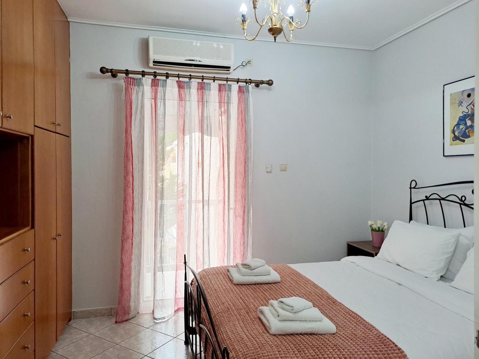 Bright Apartment In Nea Palatia • Oropos Экстерьер фото
